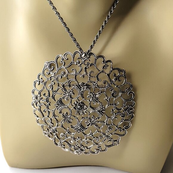 Vintage Antique Silver Statement Pendant Filigree Round Pendany - Picture 1 of 12